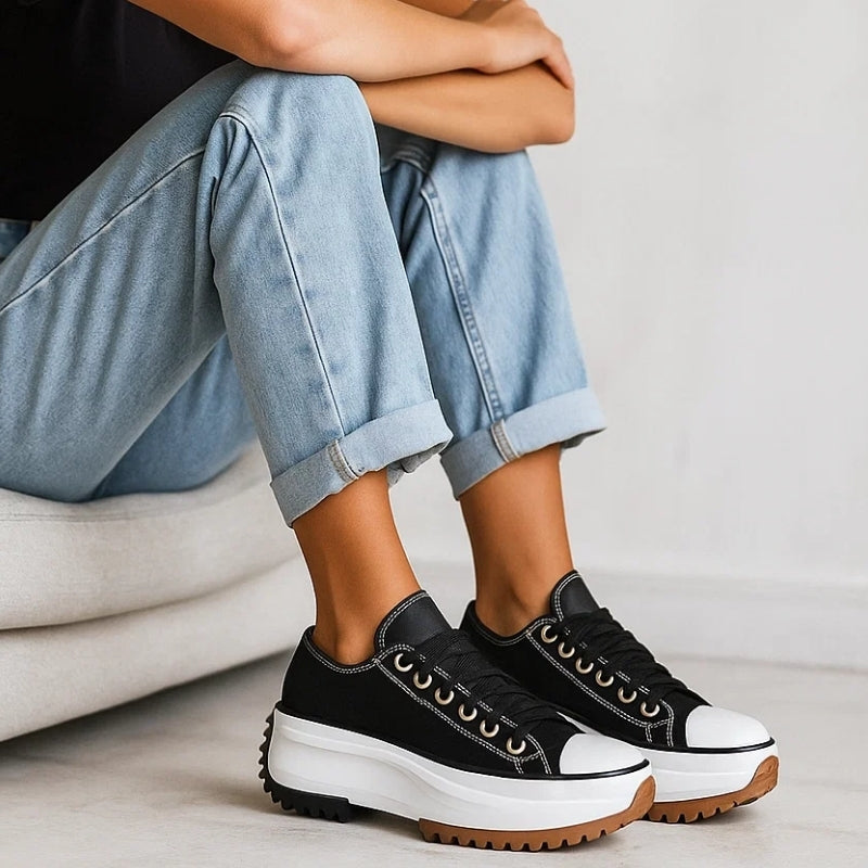 Rousseau Paris | Debbie