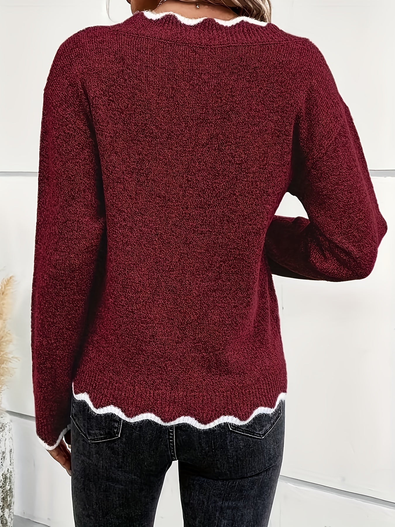 Éline™ | Pull Col V Festonné