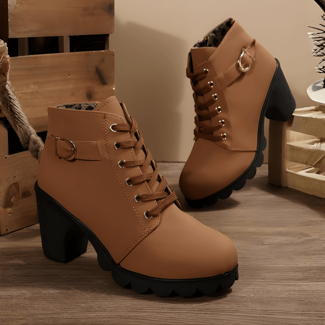 Valérine | Bottines à Lacets avec Boucle Métallique